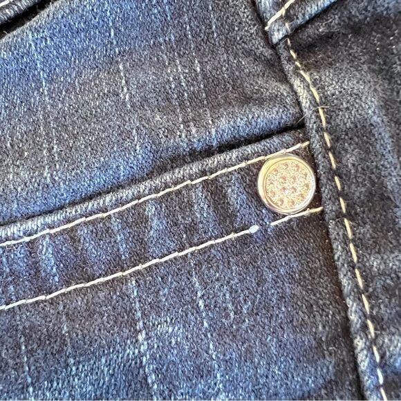 True Religion Rhinestone Jeans (26) - Picture 4 of 8